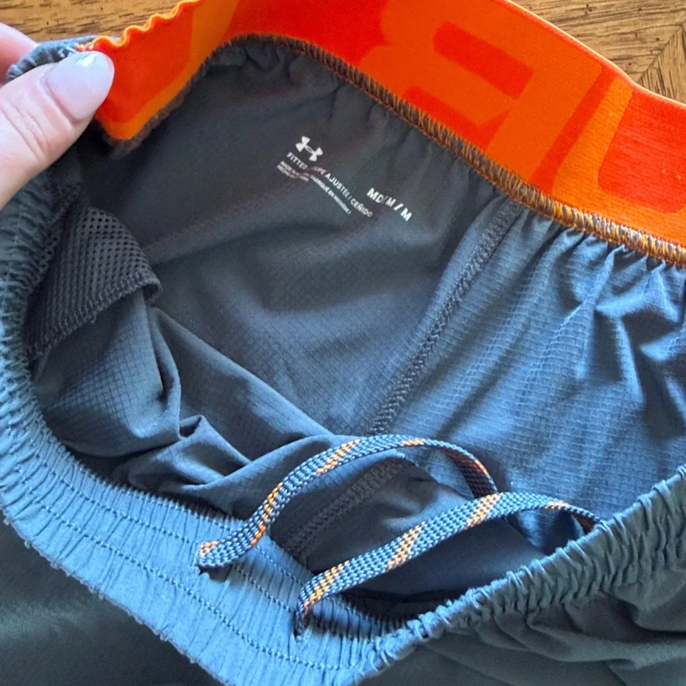 Under Armour Elevate 2.0 Shorts - Picture 5 of 6
